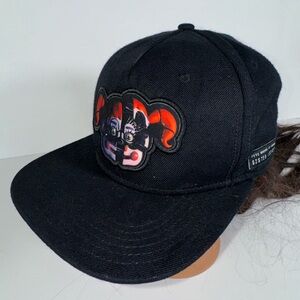 FIVE NIGHTS AT FREDDY'S- SISTER LOCATION- SNAPBACK HAT